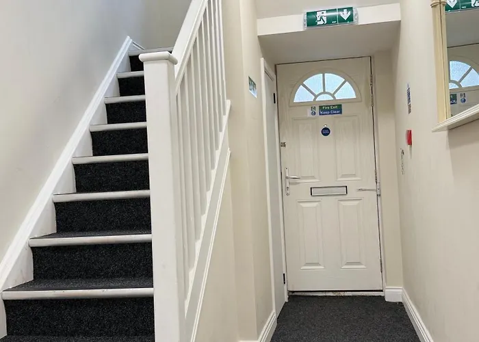 Flat 4 Garth House Apartamento *