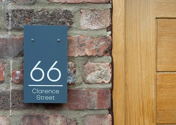 Flat 4 Garth House *